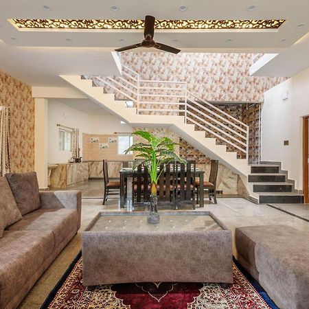 Villa Exotica By Stayjade5Bhkpoolacprojector Denkanikottai Buitenkant foto